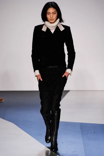 Look 30